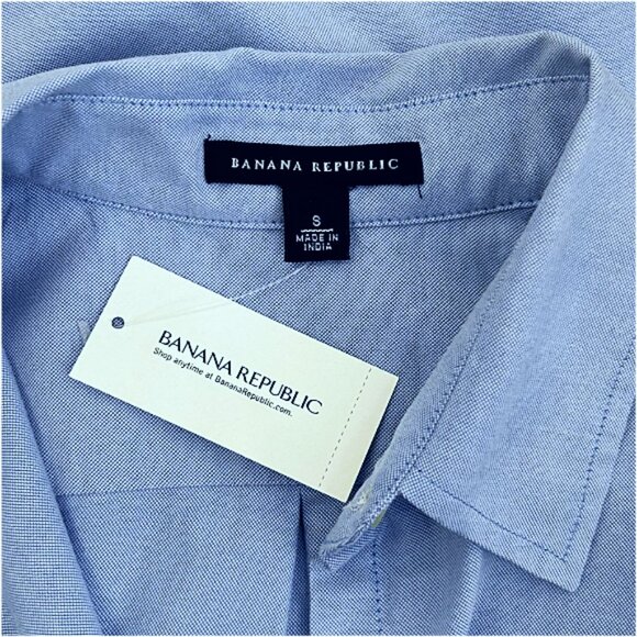 NWT Banana Republic Sky Blue Cotton Button-Up Long Sleeve Shirt S Classic Work - Picture 2 of 9